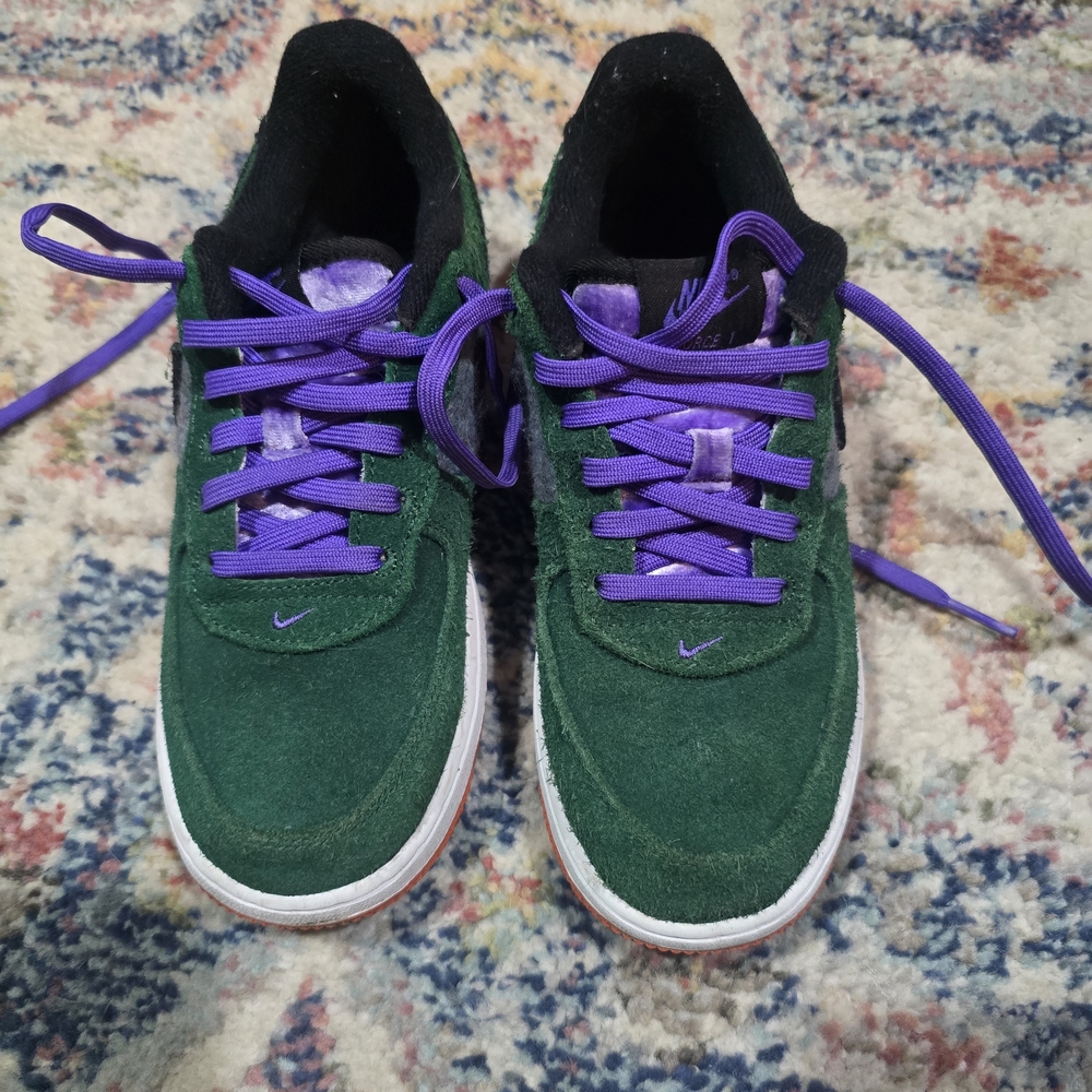Nike Green Suede Sneakers with Purple Laces